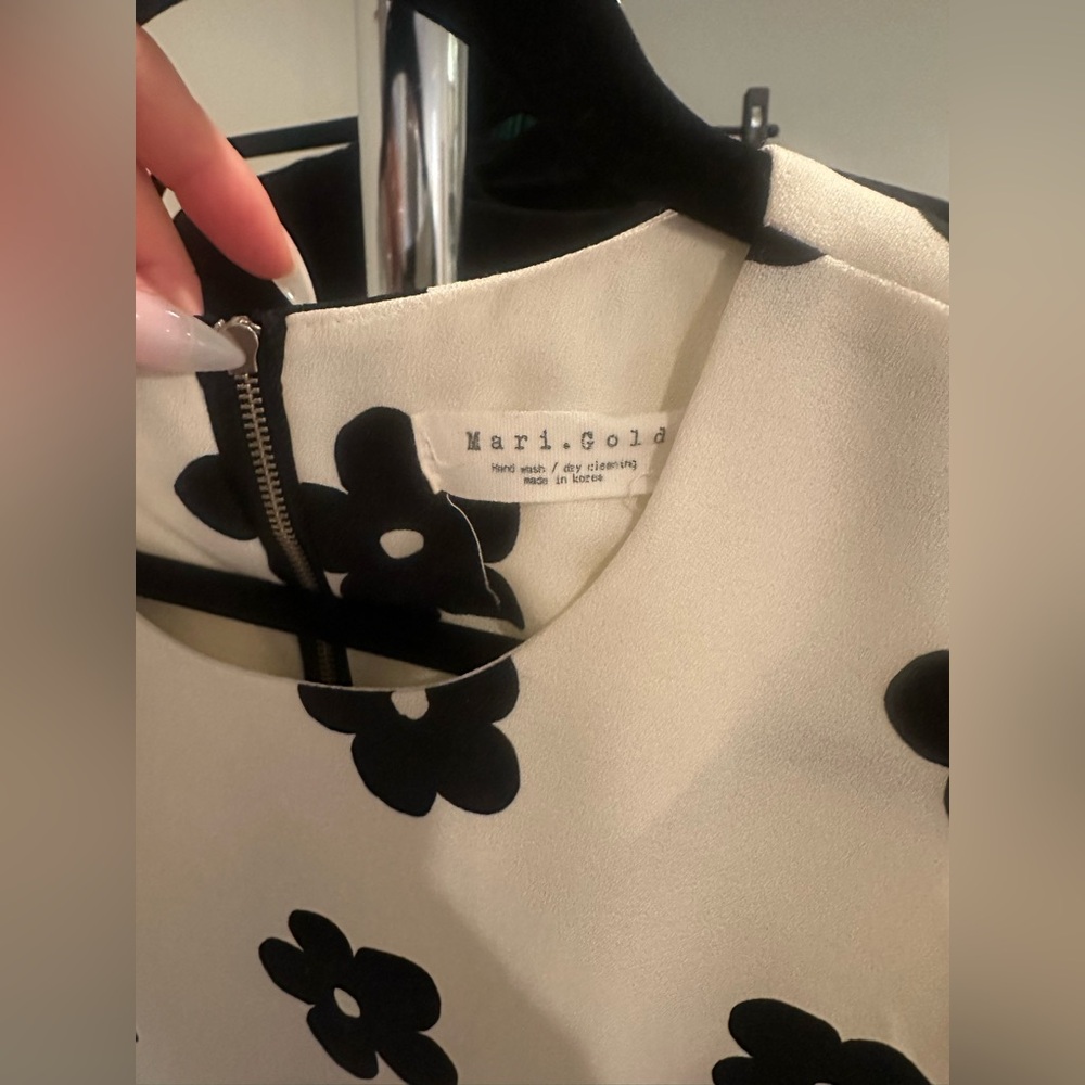 Floral Patterned Mini Dress - Picture 5 of 6